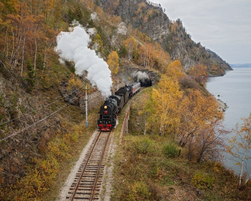 baikal-demiryolu-eski-buharli-tren1